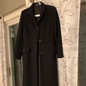 Women’s black cashmere coat